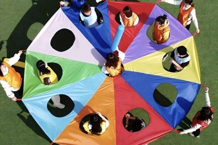 gincames esportives, gincamas deportivas, gincamas para niños, gincama para adultos, dinamización fiestas de adultos, animación para fiestas de adulto, fiestas de fin de curso, fiestas de sexto graduación, animadores para fiestas de adultos